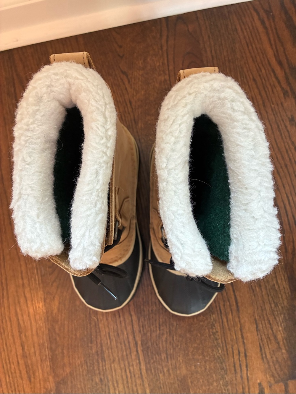 Sorel Leather Caribou Kids Size 3 Waterproof Snow Winter Boots Buff Black LY1000 - Picture 5 of 7